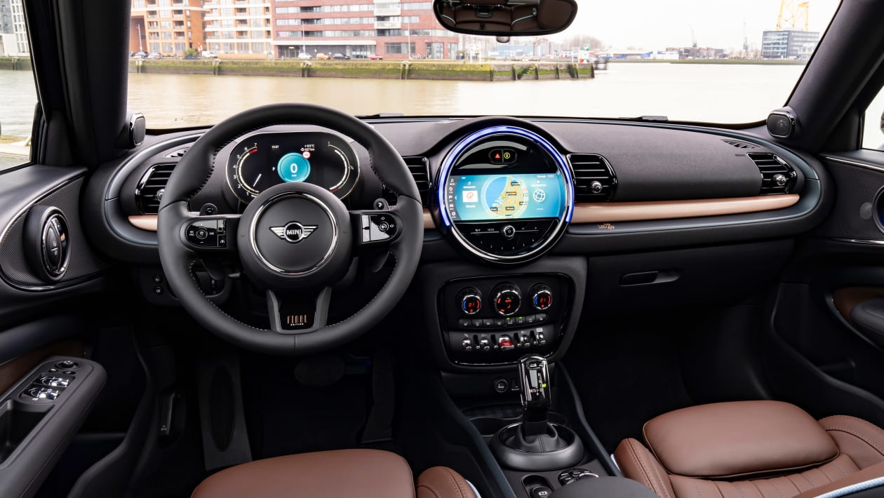 MINI Clubman Final Edition 2023-10.jpg