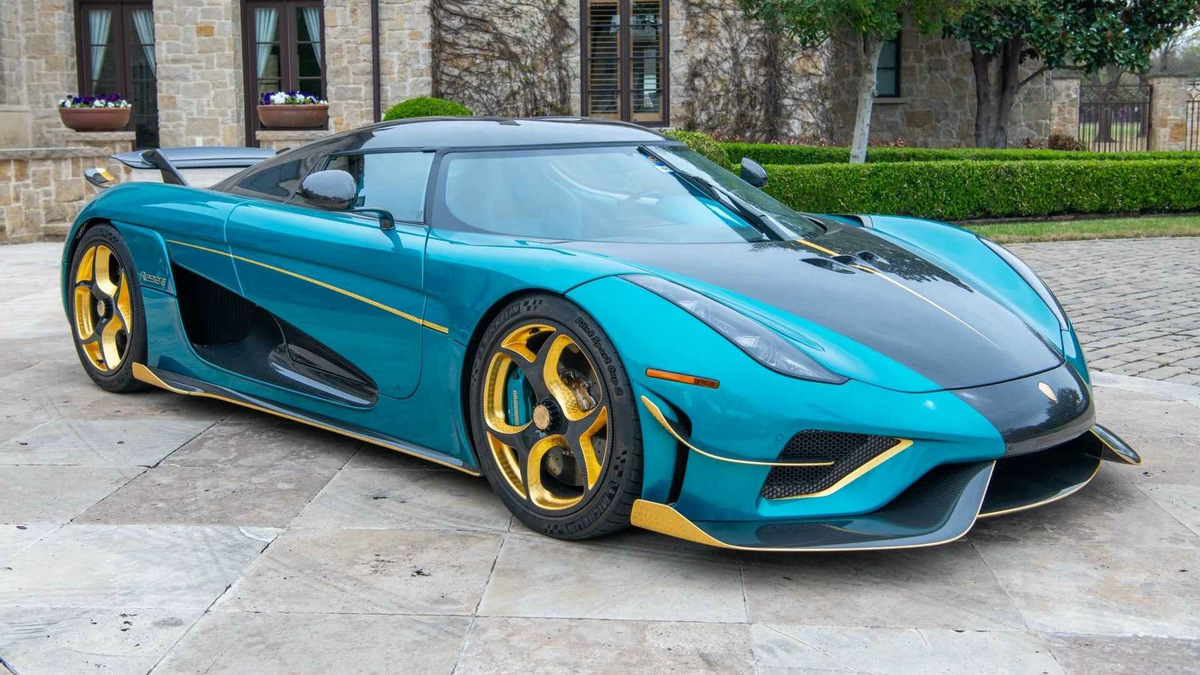 2021-koenigsegg-regera (2).jpg