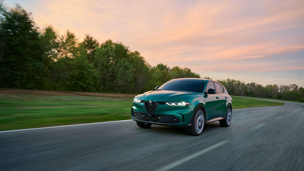 2024-alfa-romeo-tonale-us-spec (1).jpg