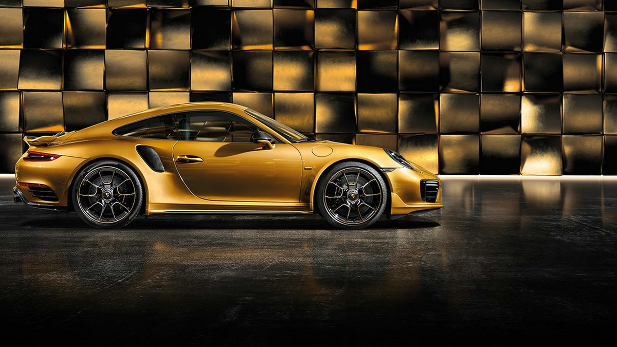 2017-porsche-911-turbo-s-exclusive-series (1).jpg
