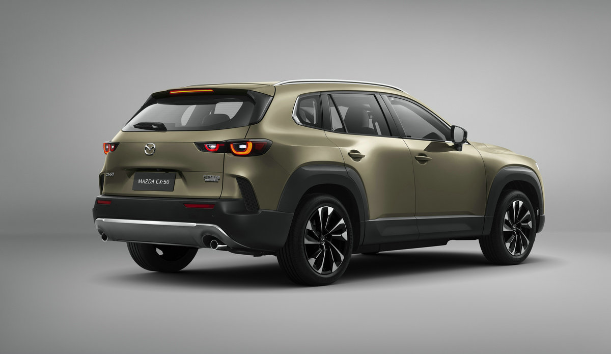 MAZDA CX-50-车尾7528838 拷贝(1)_1.jpg