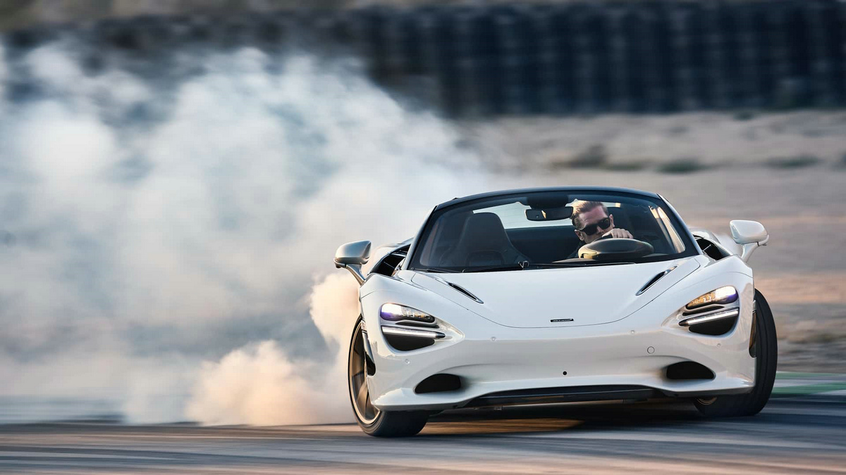 mclaren-750s-spider.jpg