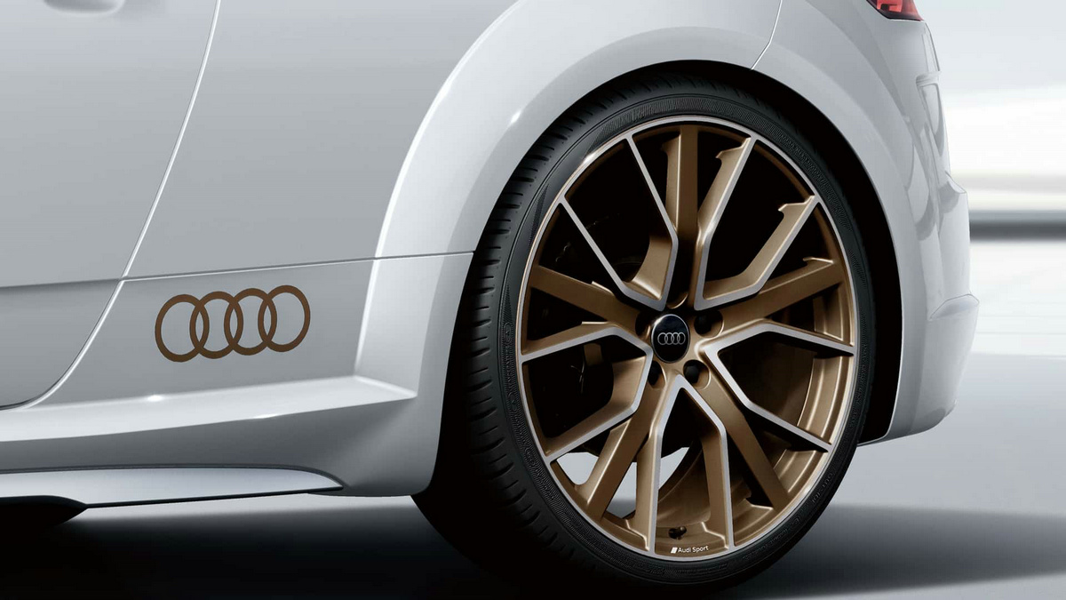 audi-tt-memorial-edition.jpg