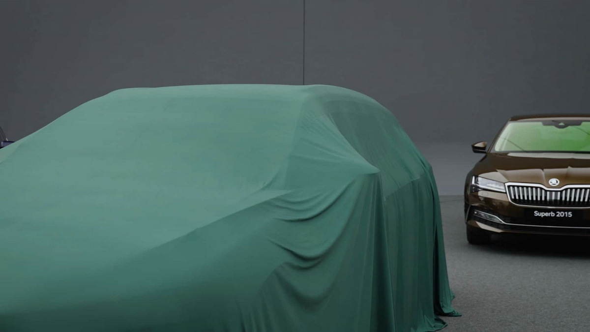 2024-skoda-superb-teaser (6).jpg