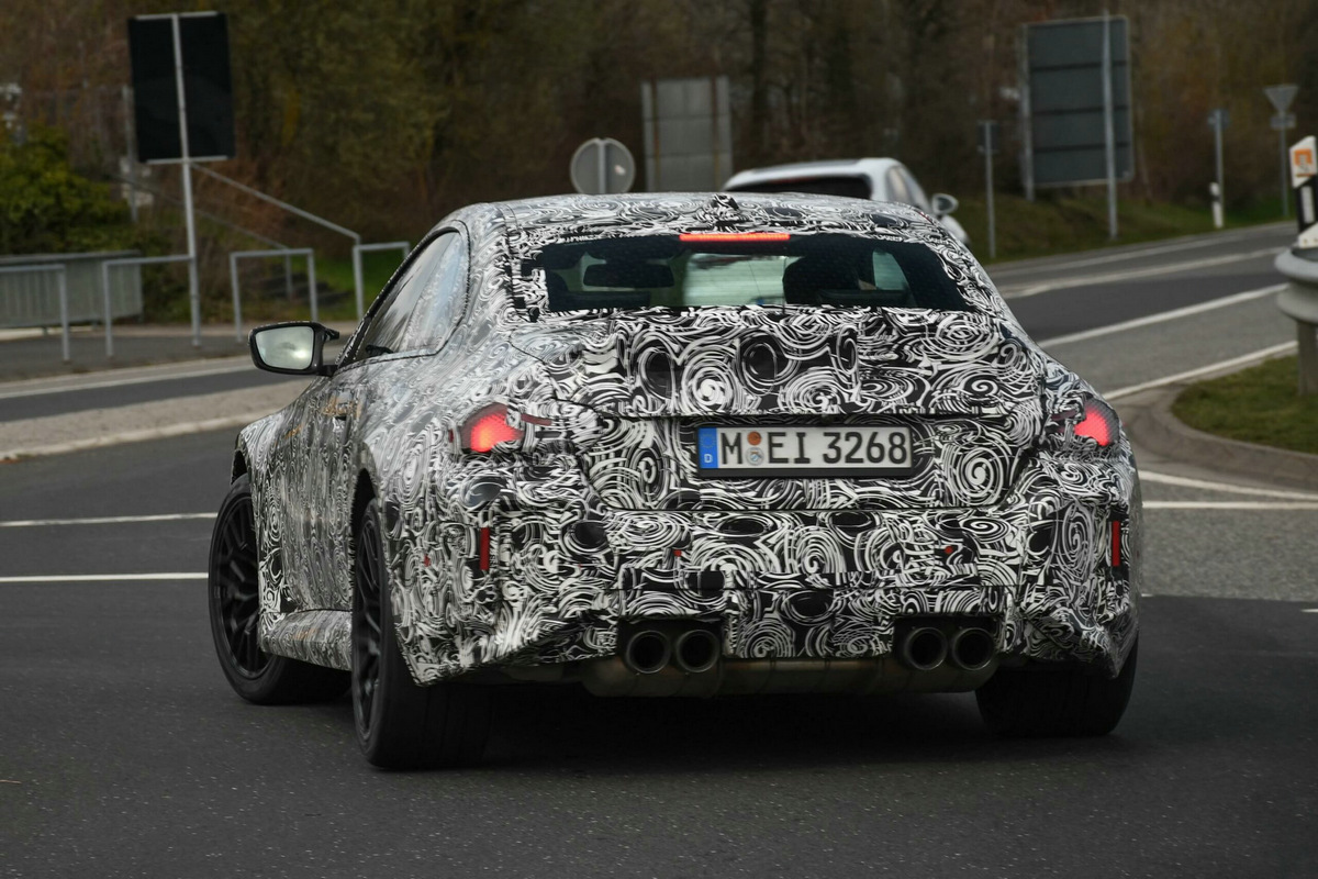2025-BMW-M2-CS-spy-photo-4-scaled.jpg