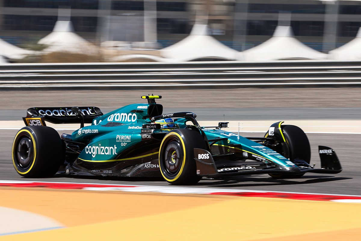 formula-1-bahrain-february-tes-2.jpg