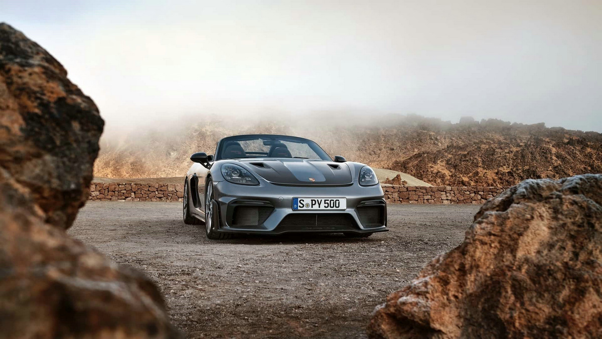 porsche-718-spyder-rs.jpg