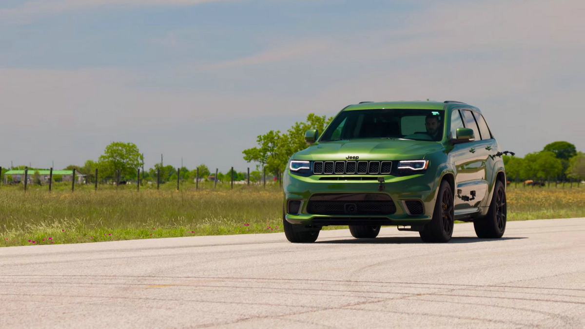 this-1000-hp-jeep-grand-cherokee-trackhawk-by-hennessey-isn-t-for-the-faint-of-heart_9.jpg