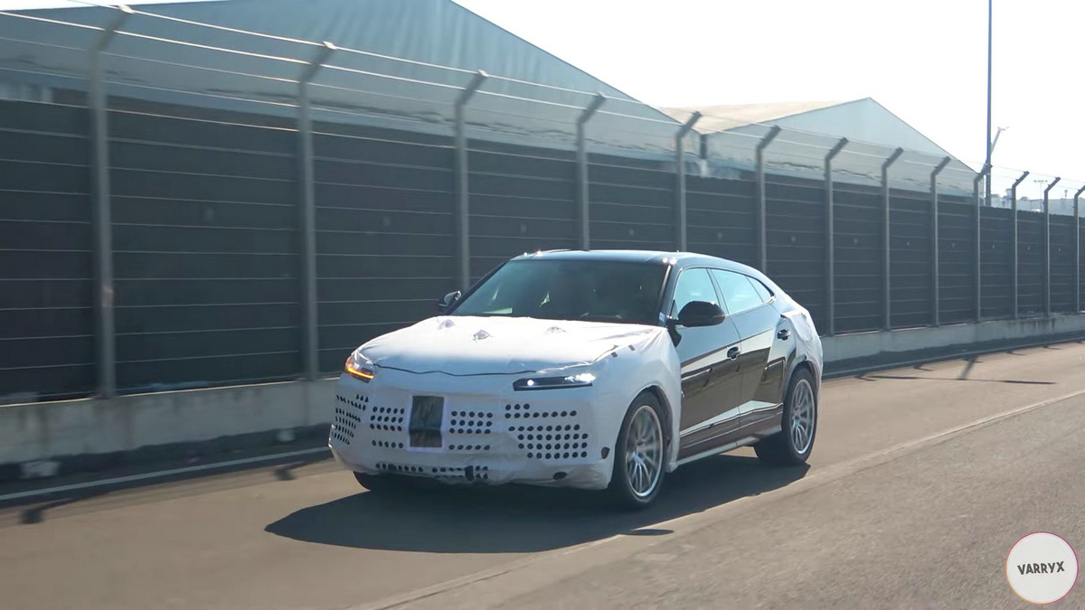 2024-lamborghini-urus-phev-spied-with-revised-headlights-v8-engine-sounds-burbly_3.jpg