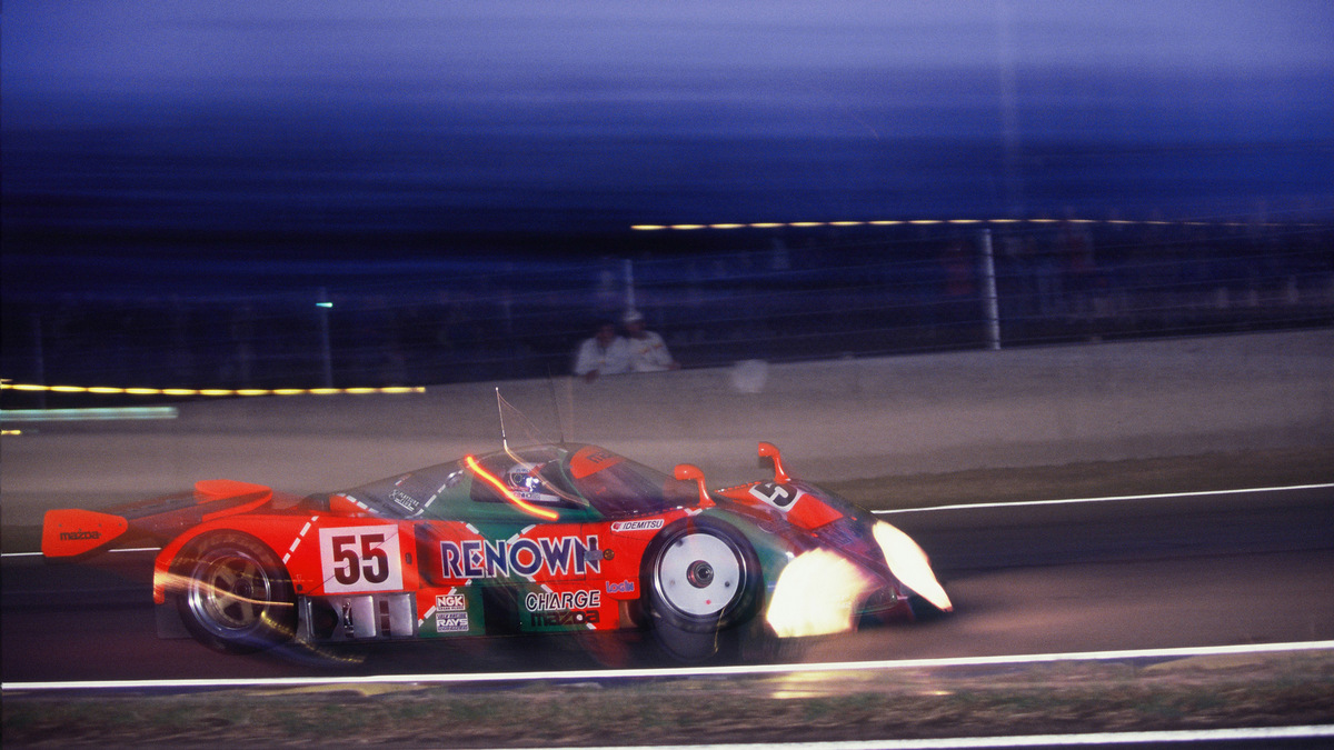 7 Mazda 787B.jpg