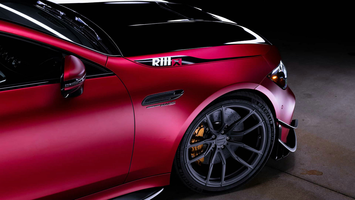 renntech-riiix-mercedes-amg-gt63-4-door-coupe (5).jpg