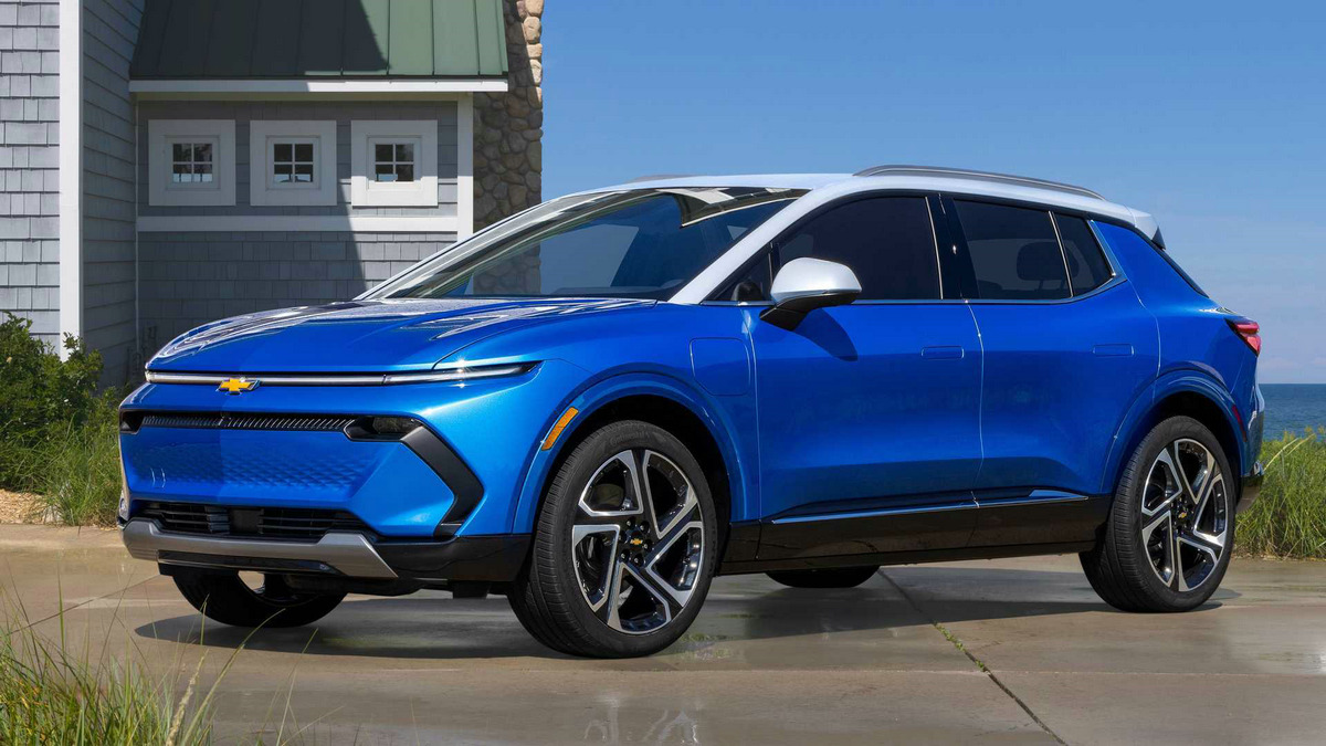 my24-chevrolet-equinox-ev-3lt.jpg