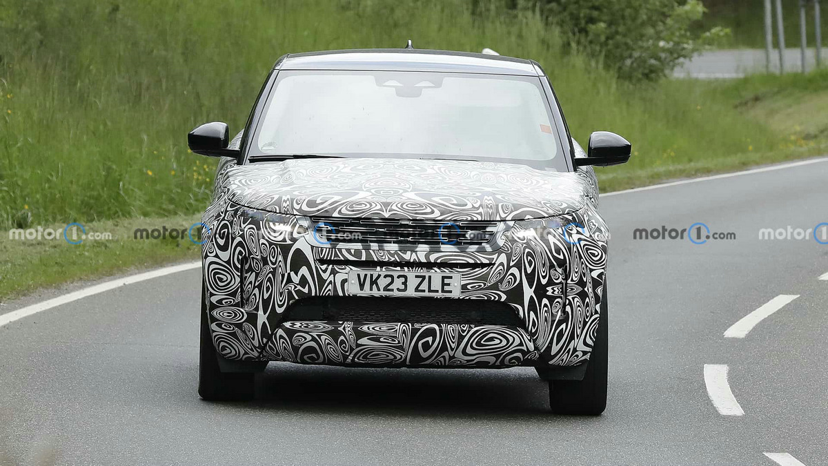 land-rover-range-rover-evoque-facelift-spy-photos.jpg