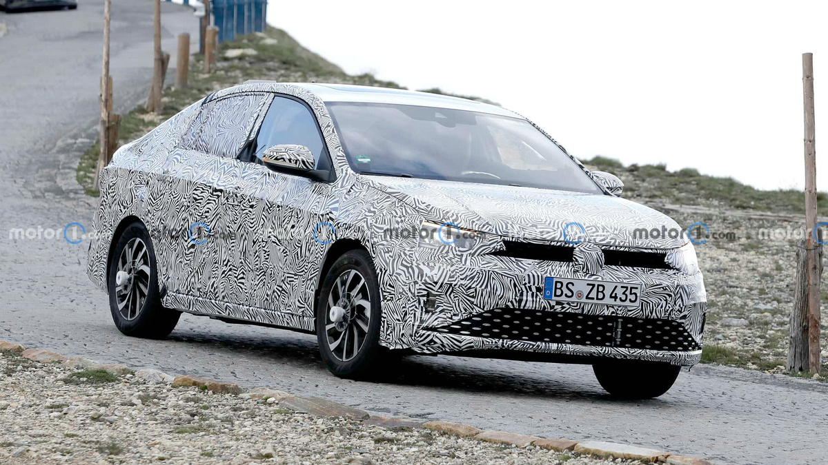 volkswagen-jetta-or-sagitar (1).jpg
