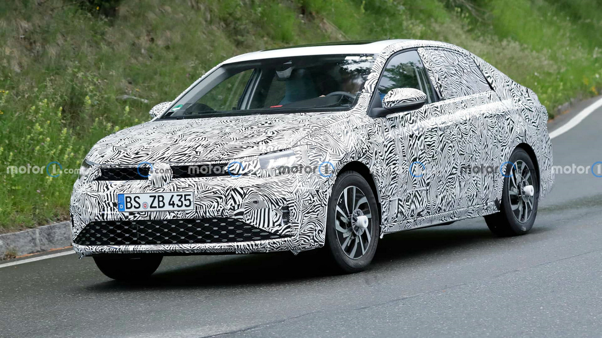 volkswagen-jetta-or-sagitar (5).jpg