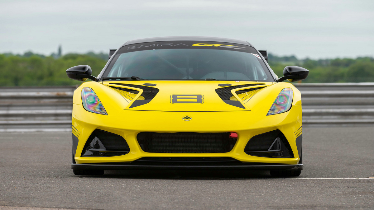 3-Lotus-Emira-GT4.jpg