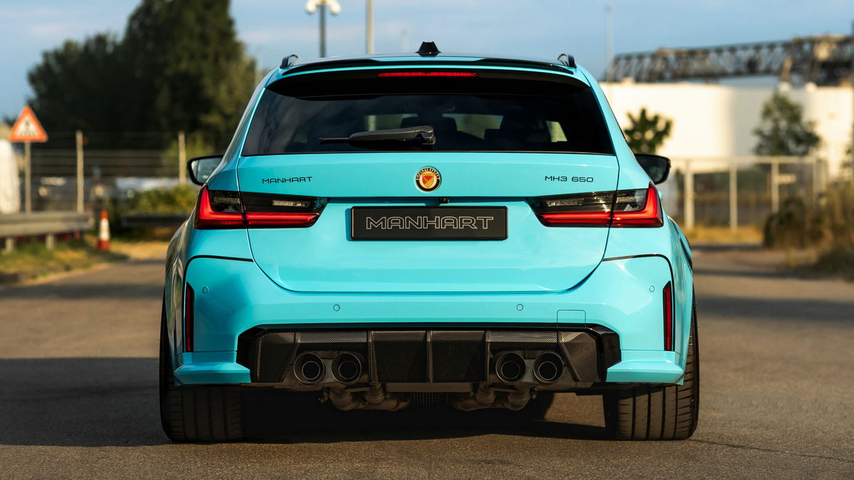 MANHART-MH3-650-Touring-Website-7.jpg