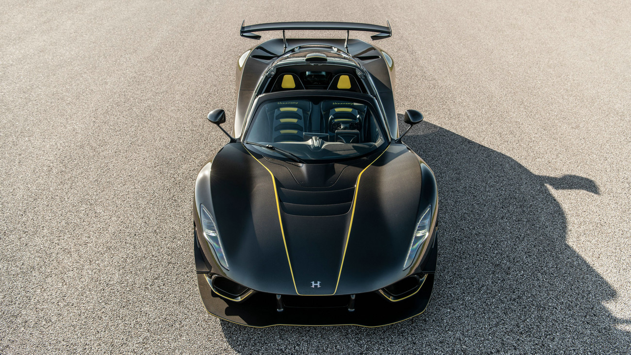 Hennessey%20Venom%20F5%20Revolution%20Roadster_003.jpg