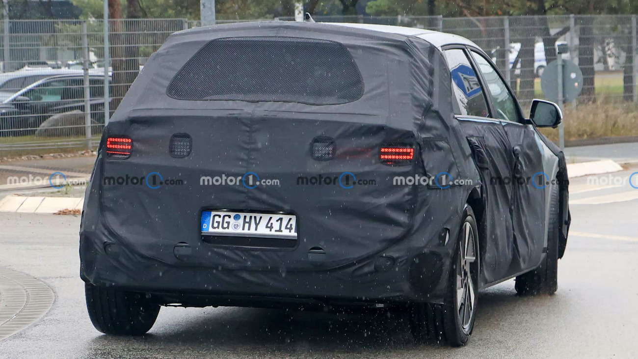 new-hyundai-ioniq-5-spy-shots(5).jpg